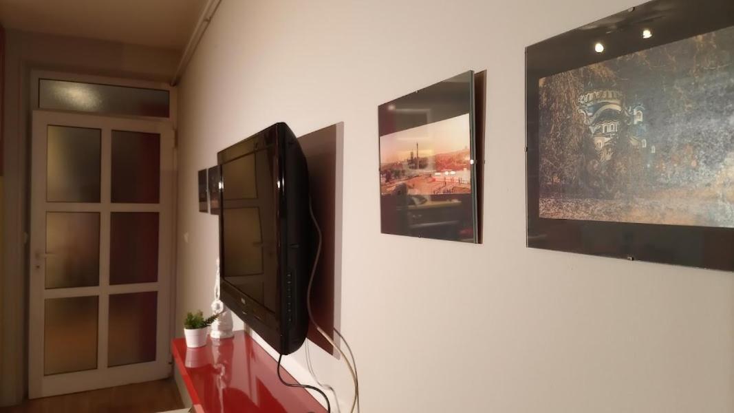 Savinac Apartman U Srcu Beograda, Trg Slavija Екстериор снимка