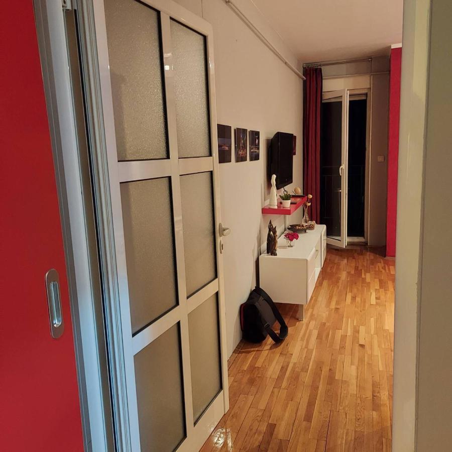 Savinac Apartman U Srcu Beograda, Trg Slavija Екстериор снимка